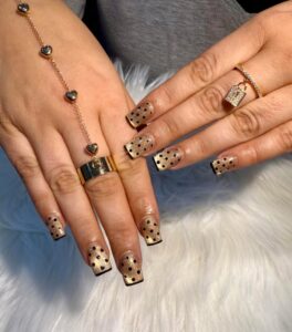 CẦN THỢ NAILS GẤP – SHOP TẠI RYDE, SYDNEY - Ảnh 1