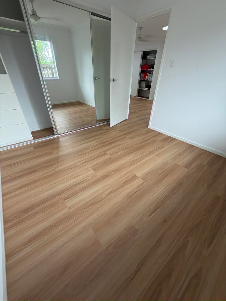DỊCH VỤ THI CÔNG & LẮP ĐẶT SÀN VINYL , HYBRID , ENGINEERED TIMBER TẠI BRISBANE – QUEENSLAND