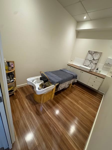 Cần Sang Gấp Shop Beauty & Gội Đầu Dưỡng Sinh – Vùng Keysborough