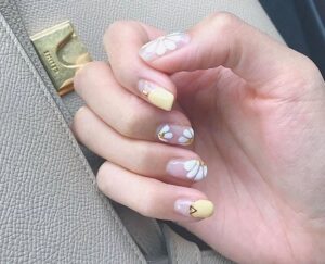 Shop nail local (cách Inala 40 phút) cần tuyển thợ - Ảnh 1