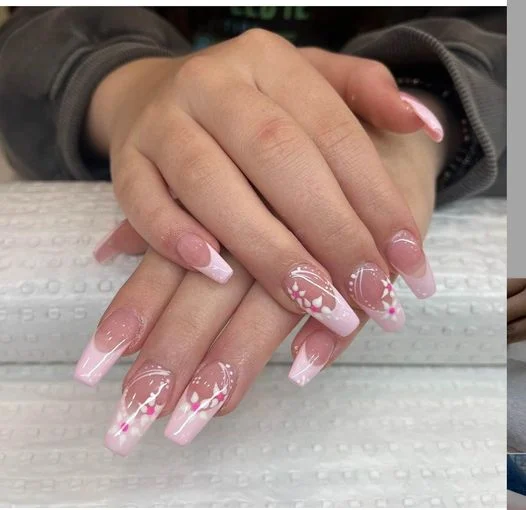 Shop nail tại Blackwood (gần trường Flinders) tuyển thợ làm full-time