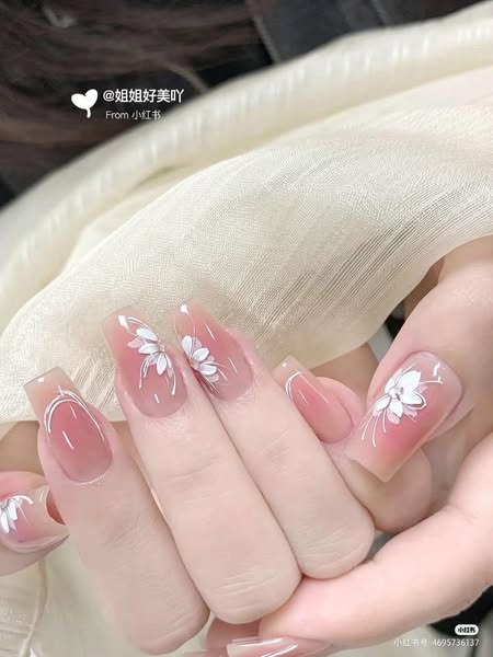 Shop nail tại DFO Olympic Park