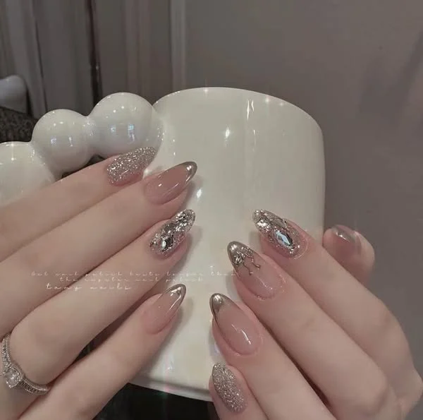 Tuyển Thợ Nails – Gần Cabramatta (10 phút lái xe)