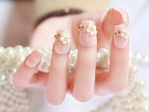 Shop nails gần Garden City cần tuyển thợ tay chân nước hoặc thợ bột - Ảnh 1