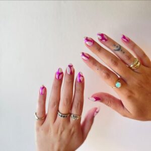 Shop Nails khu Claremont (gần ga tàu) tuyển thợ tay chân nước - Ảnh 1