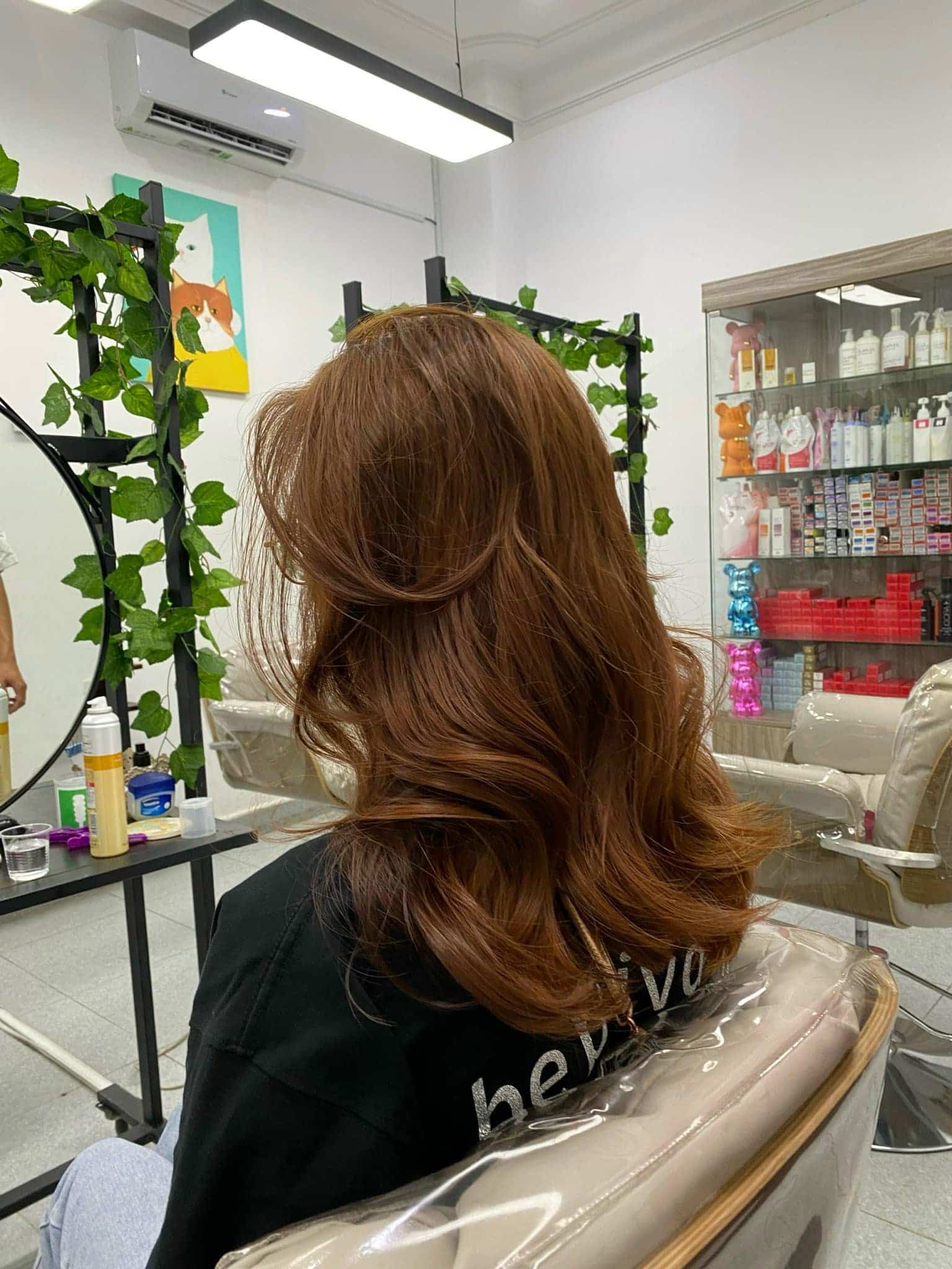 CẦN SANG TIỆM TÓC – VỊ TRÍ ĐẸP – KHÁCH ĐÔNG – BRUNSWICK