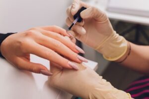 Shop nails vùng Dromana, VIC cần tuyển dụng nhiều vị trí – Lương cao, làm việc full time - Ảnh 1